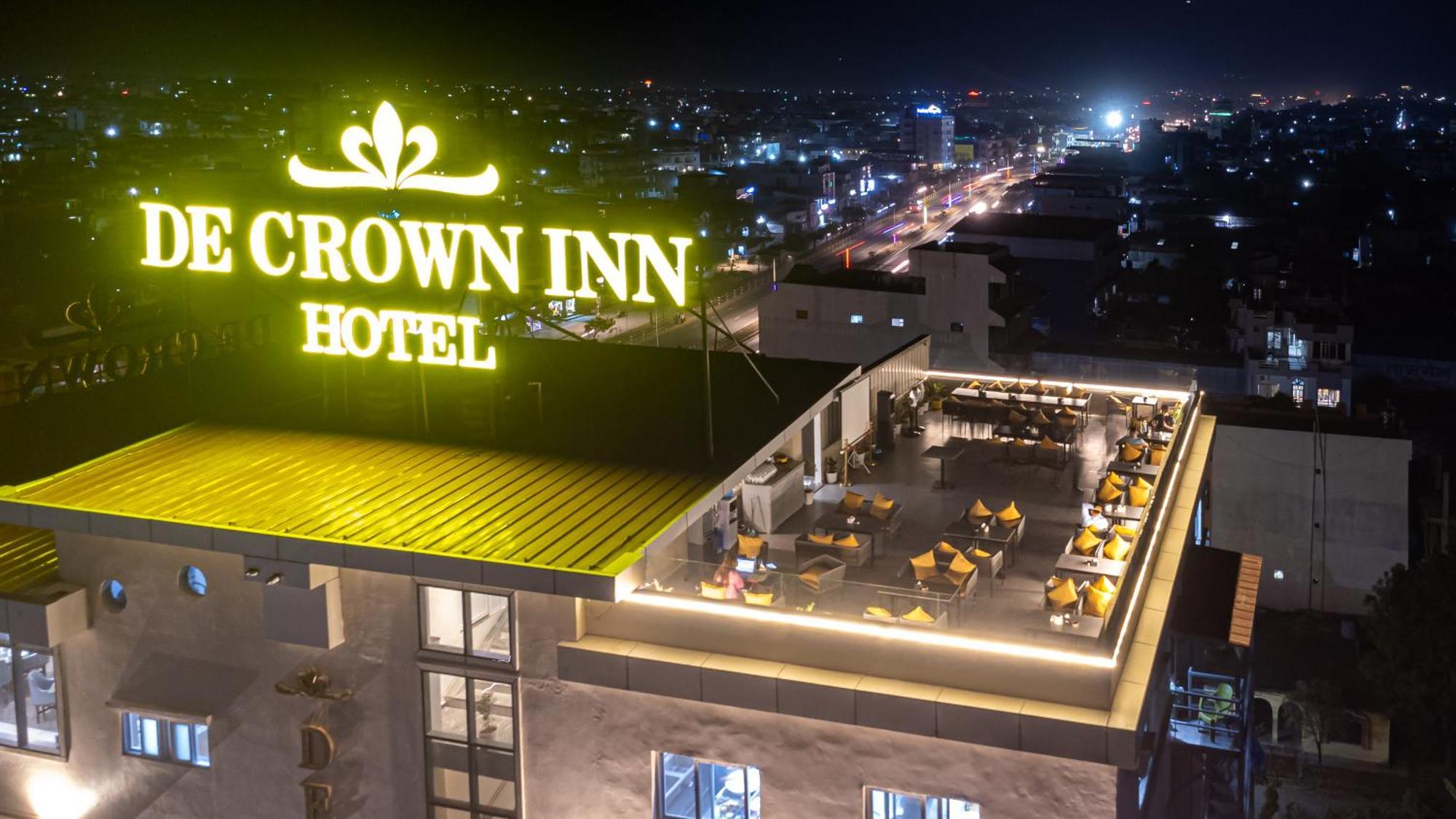 De Crown Inn Jogikuti Zewnętrze zdjęcie